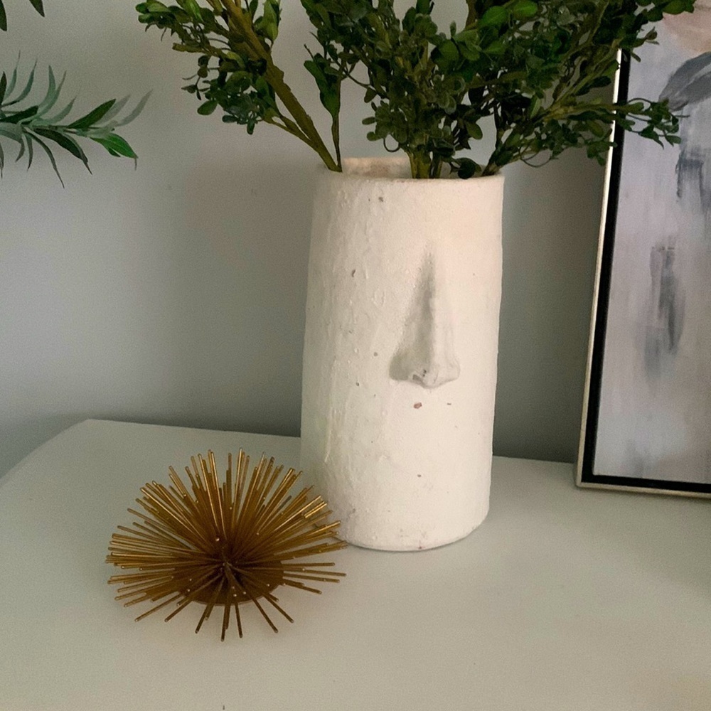 Terracotta face vase nose white textured home decor otho‎ bohemian off white